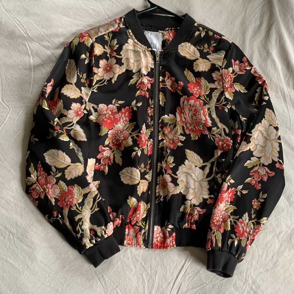 Bomber Jacket Floral Black Medium FULL TILT